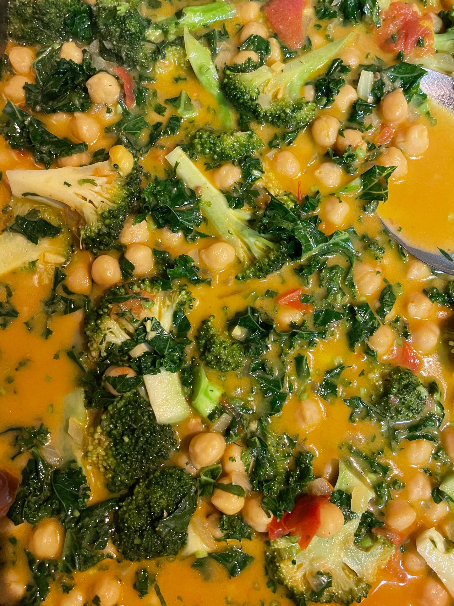 CHICKPEA CHANA MASALA WITH KALE, BROCCOLI, NIGELLA SEEDS + LIME