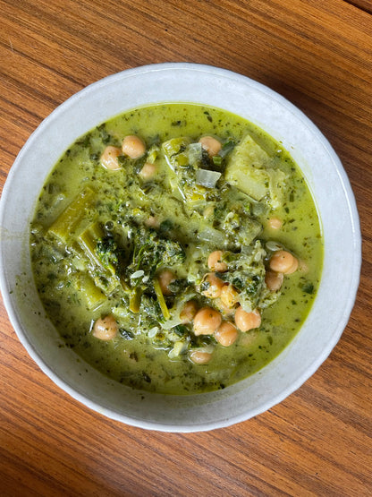GREEN GODDESS CHICKPEAS WITH BROCCOLI + ZUCCHINI