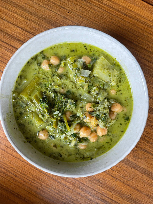 GREEN GODDESS CHICKPEAS WITH BROCCOLINI + ZUCCHINI