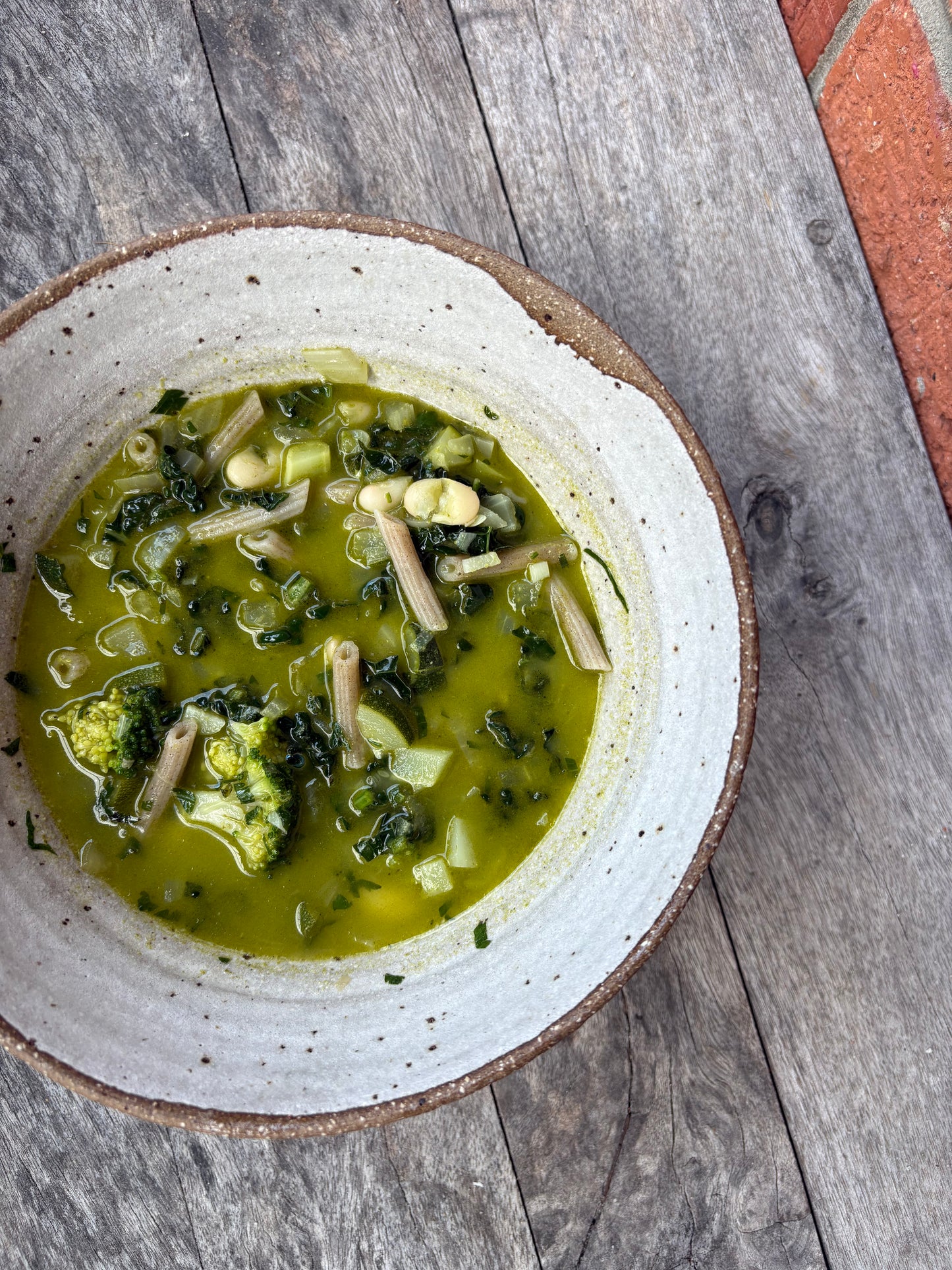 GREEN MINESTRONE WITH PESTO, WHITE BEANS + LENTILS